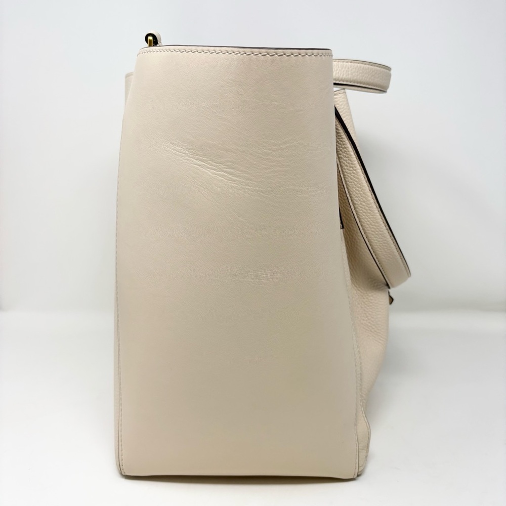 Tory Burch Oversized McGraw Dragonfly Bag in Brie Leather - Picture 8 of 16